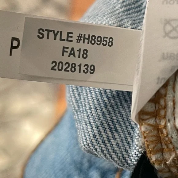 Madewell The Perfect Vintage Jean in Ellicott Wash Plus Size 37 / US 24 - Picture 12 of 13